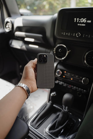 Woven Pattern Carbon Case