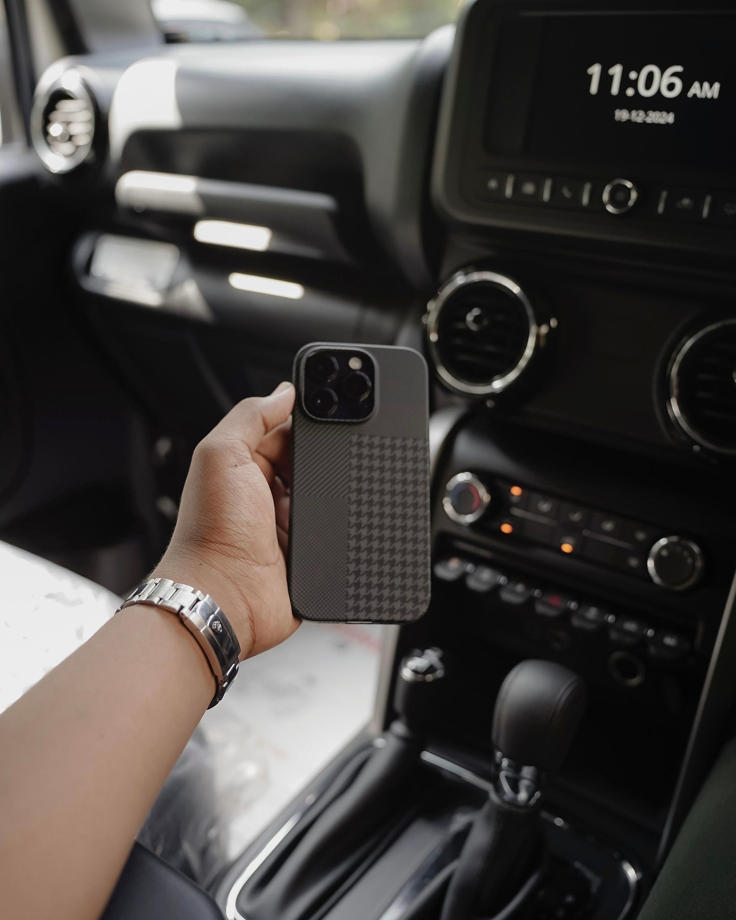 CARBON CASE