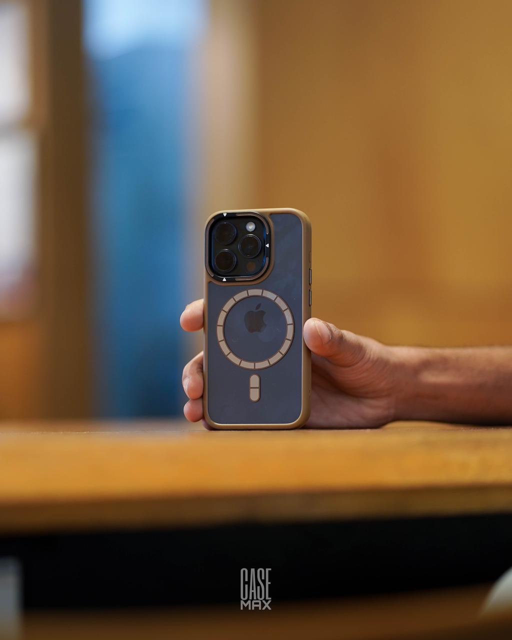 METALLIC MAGSAFE CASE